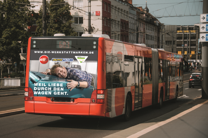 Mit Ihrer persönlichen Buswerbung übersieht Sie keiner mehr auf den Straßen in Ihrer Region.